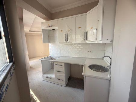 Uygun Fiyatlı 1+1 Daire Ara Kat