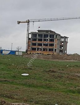 Tuşba Emlaktan Yeni Lise Önü 12 Dairelik Satılık Arsa