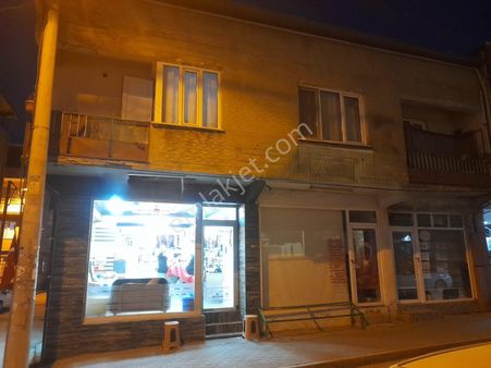 Osmangazi Başaran'da 1 Daire + 3 Dükkan Komple Satılık