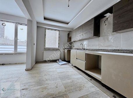 Siteiçi 3,5+1 Hemen Oturulur Krediye Uygun Çift Banyo Lüks Daire