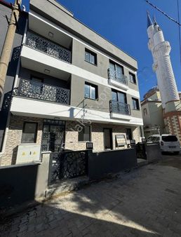 Güzelçamlı'da Satılık Zemin Kat 1+1 Daire