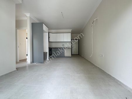 Alya Gayrimenkul Çeşme Reisderede 2+1 Balkonlu Daire