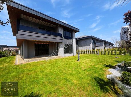 İdeal Gyo'dan 15 Temmuz'da Muhteşem Konumlu Villa