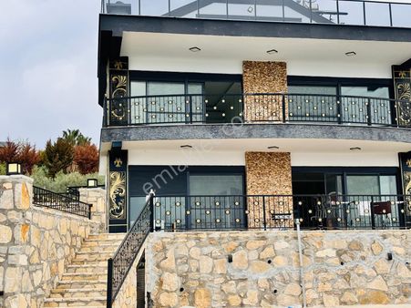 Alanya İncekumda Satılık Mustakil Luks 5+1villa