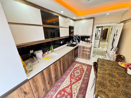 Osmanlı Mh. 3+1 Ara Kat Ön Cephe Bağımsız Site İçerisinde Ebeveyn Banyolu Satılık Daire