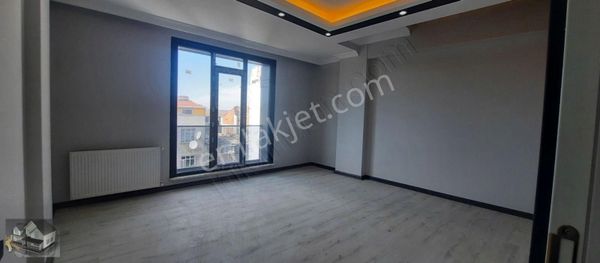 Gazi Osman Paşa Meydan Da Sıfır Binada Satılık 2+2 Dublex