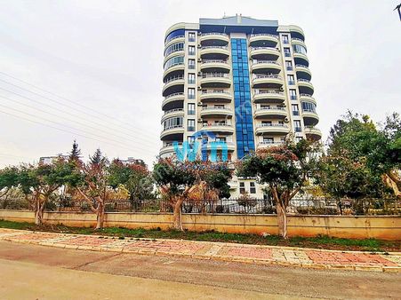 Win'den Fuat Morel'de Havuzlu Sitede Geniş 3+1 Daire