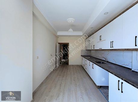 Çamlıkta Sıfır 5+1 Dubleks Daire