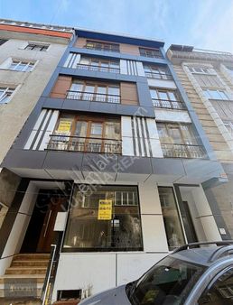 50.yıl Mah Satılık 2+1 Hiçbir Masraftan Kaçınılmamış Süper Daire