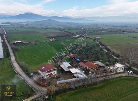 Yönter Emlaktan Tireye 3 Km Mesafede Satılık Çiftlik