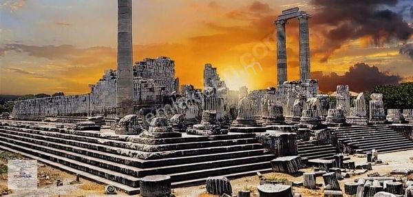 Didim Bozsekıde Göl Manzaralı 300 M2 Villa Arsası