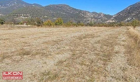 Fethiye Üzümlü'de İlkon'dan Satılık Tarla