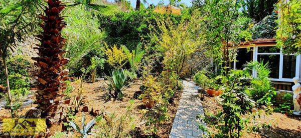 Alanya Demirtaş Mah. Köşe Başında İmarlı Konut Arsası