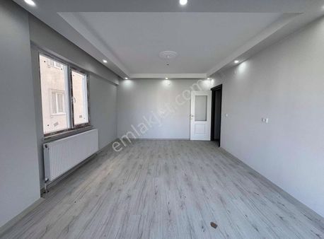 Kızılpınar Mahallesin De Satılık 3+1 Daire