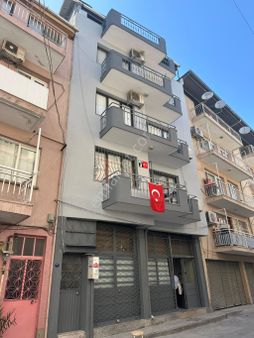 Birlik Mahallesinde Satılık Bina