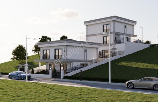 Tuğba Yörür'den Efirlide Satılık Villalar