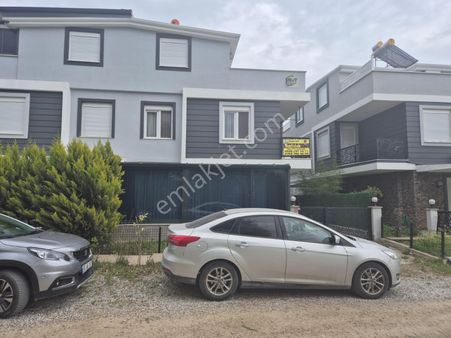 Tahtakuşlar Mevkiinde Satılık 4+1 Villa