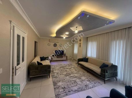 Marmaris Merkez De Satılık 2+1 Kapalı Mutfak Daire