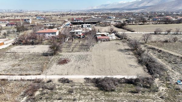 Stabil Emlak'tan Sazlıca Aşağı Mahallesi'nde Satılık Arsa