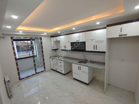 Arıkoğlundan Uğurmumcuda Sıfır 2+1 110m2 Ebeweynli 1. Kat
