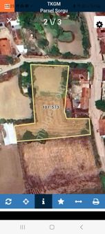 Köy İçinde Satılık Arsa