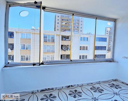 Satılık Tek Daire Uzerine Ebeveyn Banyolu Çift Balkonl 3+1 Daire