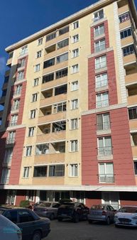 Karar Yapıdan Metrobüse 5 Dk Mesafede Satılık