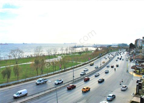 Muhteşem Deniz Manzaralı Köşe Konum Sıfır Satılık 3,5+1 Daire