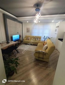 Türkişte Tramvaya Bir Sokak Merkezi Konumda Lüx Daire