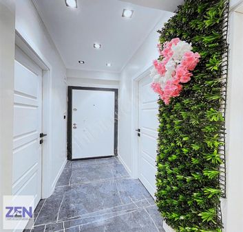 Metrobüse Yakın Düz Giriş Seviyesinde 2+1 Satılık Bahçe Katı