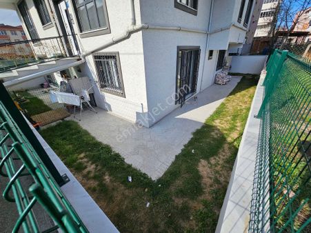 Müstakil Bahçeli Ön Cephe 1+1