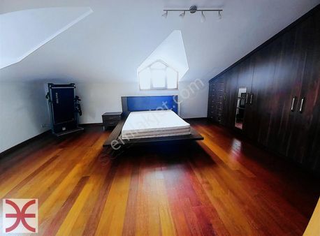 Feneryolu Bağdat Caddesine Yakın 5+2 Dubleks Lüx 300m2