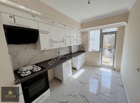 Atlas Emlak'tan Yeni Mahallede Satılık 2+1 Lüx Daire