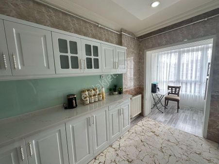 Bağlum'da 5+1 2 Teraslı Dubleks Daire