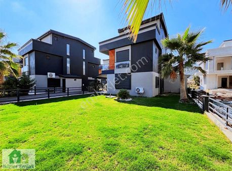 Doğanbey'de Site İçerisinde Bahçeli 3 + 1 Eşyalı Dubleks Yazlık