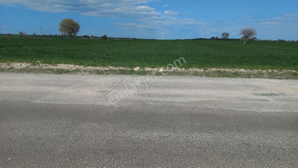 Köye 1km Denıze 3km Mesafede Satılık Tarla