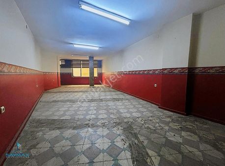 Küçüksaat İş Merkezinde 1+1 75 M2 Eşyalı Satılık Ofis........