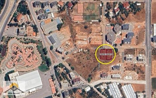 Masal Park Arkası Satılık Köşe Parsel