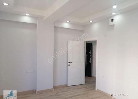 Çobançeşme Mahallesi Pazar Civarı Satılık Ara Kat 1+1 Daire