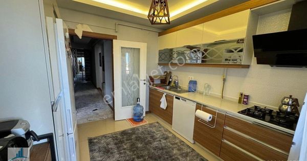 Hürriyet Mahallesi Site İçi 2+1 Satılık Daire