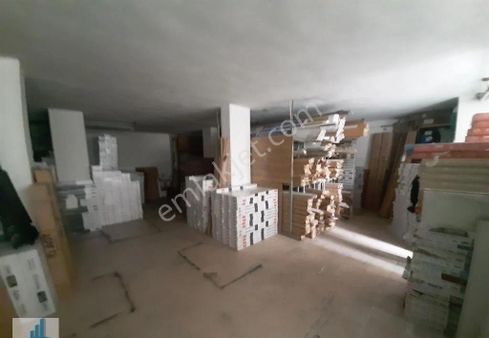 Muhittin Mahallesi Cadde Üzeri Satılık Dükkan