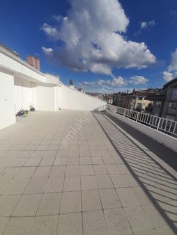 Mamak Şahintepe Mahallesinde Satılık 5+1 Daire