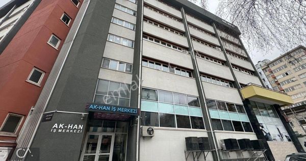 Ak-han İş Merkezinde Satılık Güvenlikli Kapalı Otoparklı Büro&ofis
