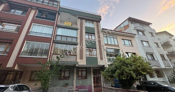 Yenimahalle Cengiz Sk 6+1 250 M2 Çift Teraslı Dubleks Daire Satılık