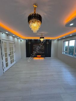 Markantalya 'ya Yürüme Mesafesinde İçi Full Yapılı Geniş 3+1