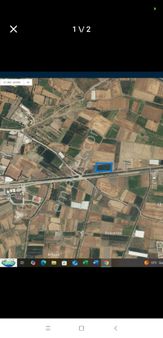 Gölhisar Girişinde Anayola Cephe Yatirim Arazisi