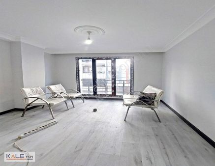 İnçirtepe Mahallesi Cadde Üzeri Satılık 2+1 Arakat Daire