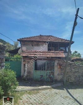 İzmir İli Kınık Mustaklar Koyu 127 M2 Müstakil Taş Evimiz Yeni Sahibini Bekliyor