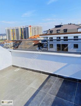 Beylikdüzü Yakuplu Mah'de 4+2 Sıfır Dubleks Daire