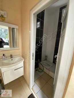 A Plustan Forum Yaşam Hastanesi Yanı Satılık Dükkan